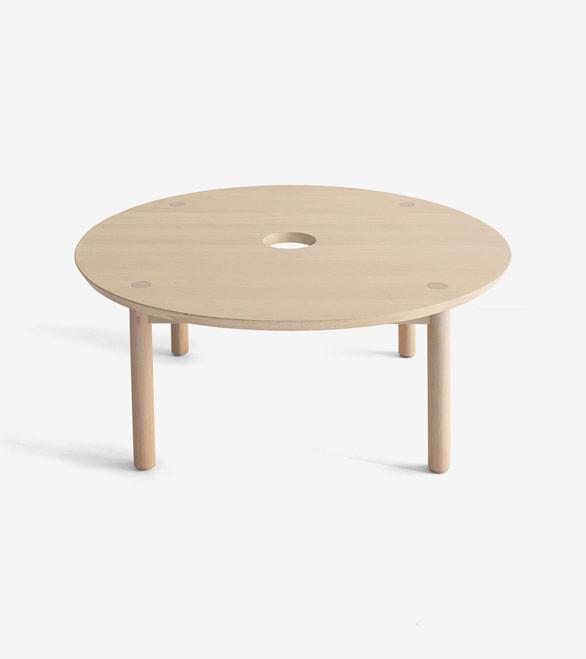 Circle Table